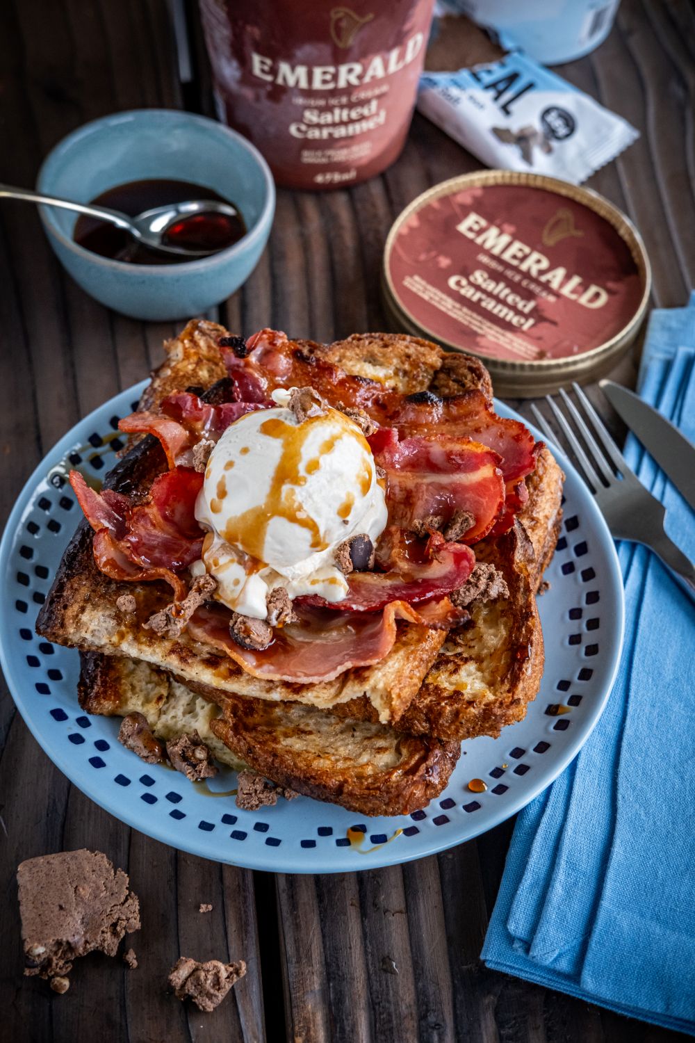 French Toast with Ice Cream and Apple Syrup — Easy Breakfast Recipe