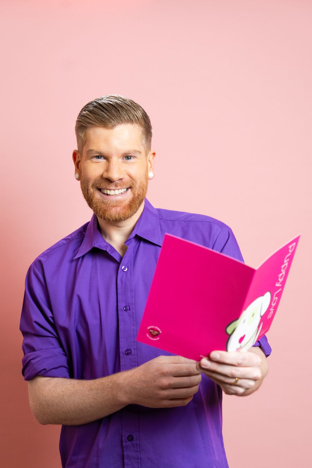 First Dates Ireland waiter Pete on admiring daters and life across the table